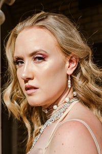 AMOROUS handmade bead and pearl choker